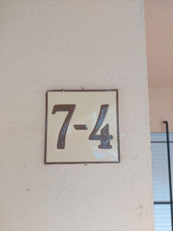 Appartement Empuriabrava Exteriör bild