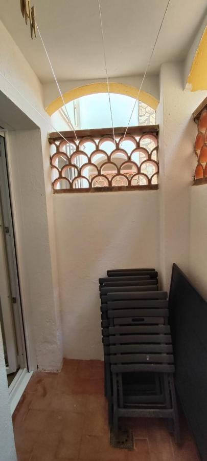 Appartement Empuriabrava Exteriör bild